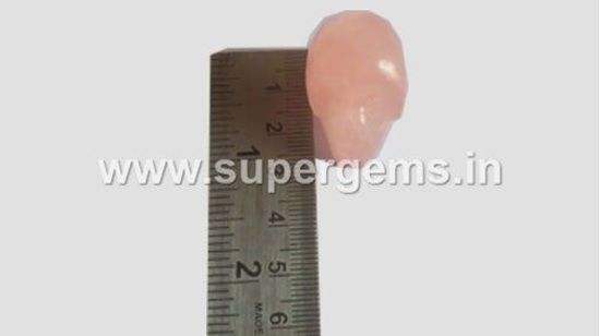 Picture of rose quartz skulls
