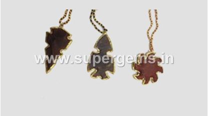 Picture of fancy shape arrowhead pendants neckless