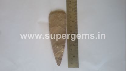 Picture of fancy shape arrowhead