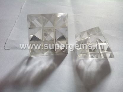 Picture of crystal pyramid with 9 pyramid in base 