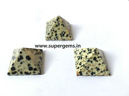 Picture of dalmation jasper pyramid