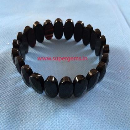 Picture of black obsidian diomond cutting bracelet