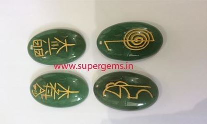 Picture of GREEN AVENTURINE REIKI USAI CARVIN SET