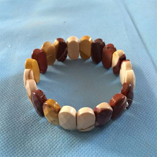 Picture of mookite diomond cuttig bracelet