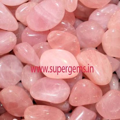 Picture of rose quartz tumble