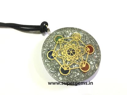 Picture of chakra orgonitemetatron cube pendnat